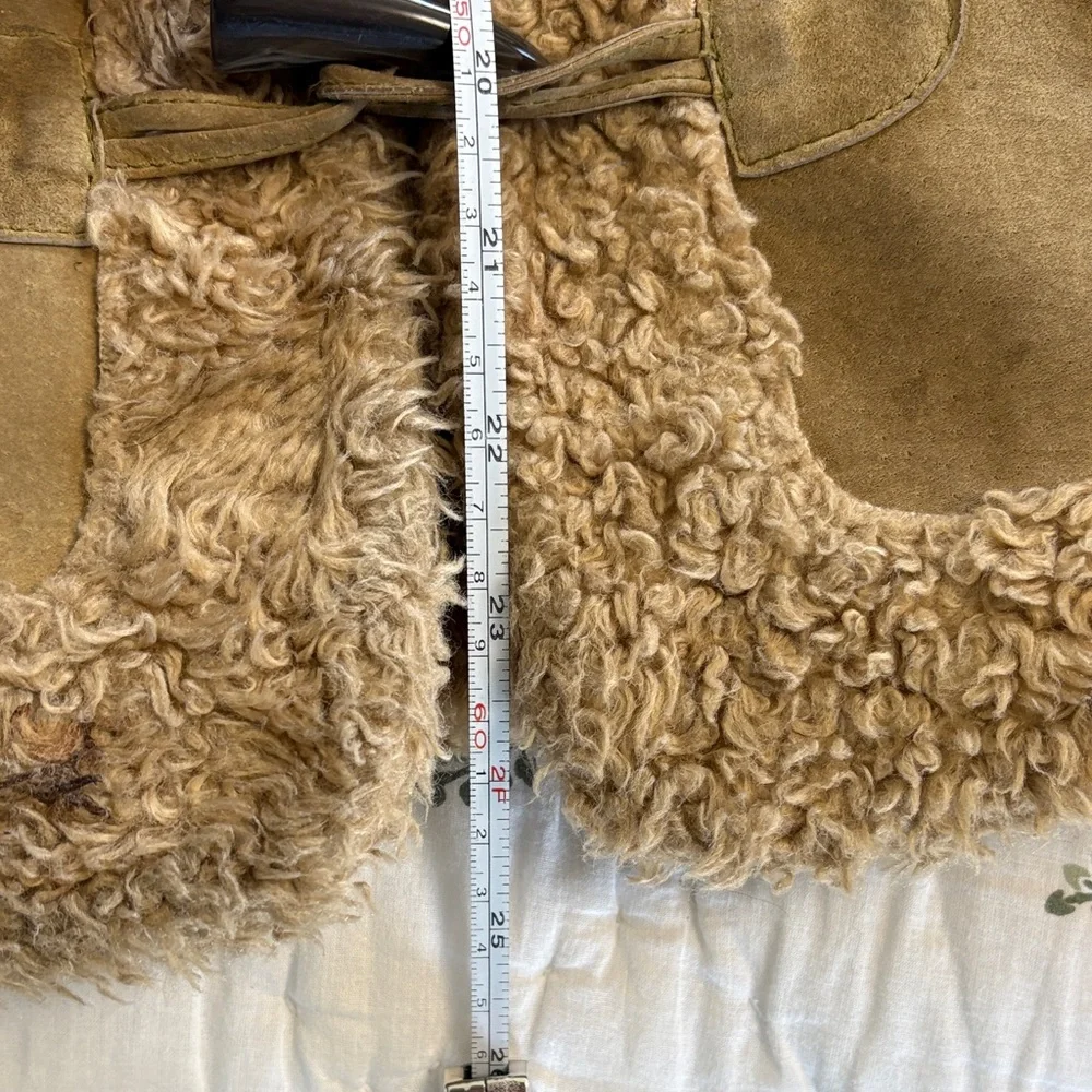 Vintage Y2K True Grit Tan Real Leather Faux Shearling Toggle Button Vest Medium - Picture 8 of 8
